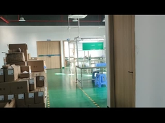 ADCOL 생산 작업실